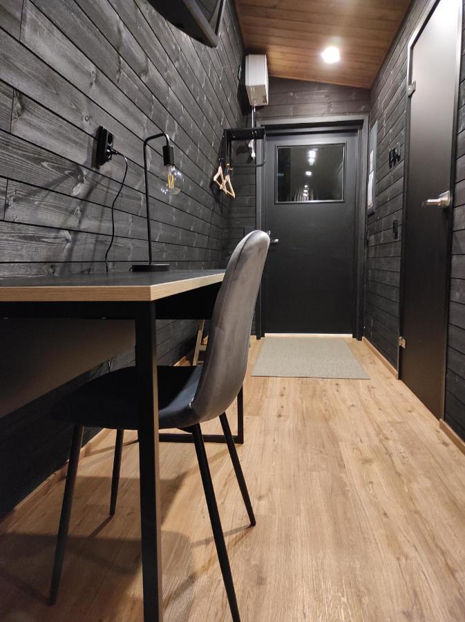 Black Hotel Кемпеле Екстер'єр фото