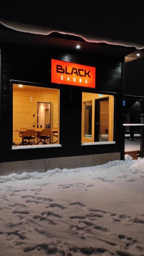 Black Hotel Кемпеле Екстер'єр фото
